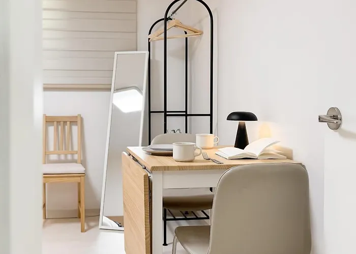 Apartamento New 7 Minute Walk From Seongsu Station, Forest, Yeonmujang-gil, Olive Young N *