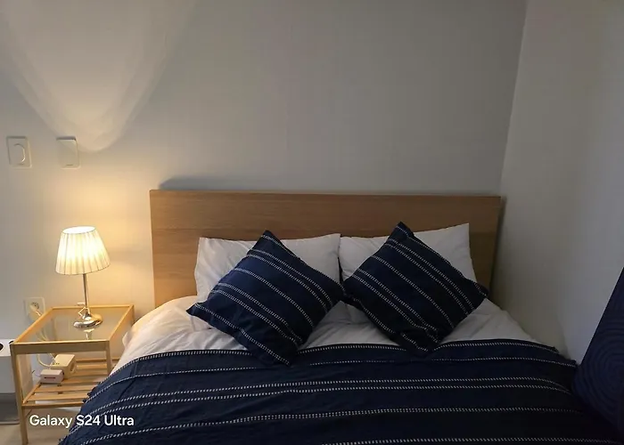Apartamento New 7 Minute Walk From Seongsu Station, Forest, Yeonmujang-gil, Olive Young N
