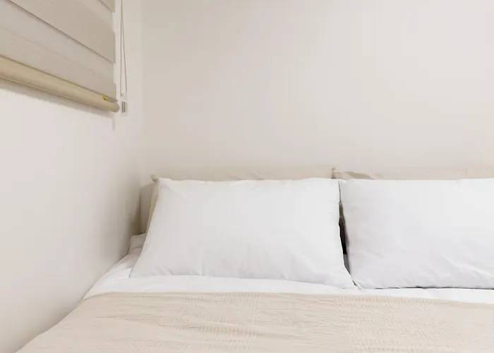 Apartamento New 7 Minute Walk From Seongsu Station, Forest, Yeonmujang-gil, Olive Young N *